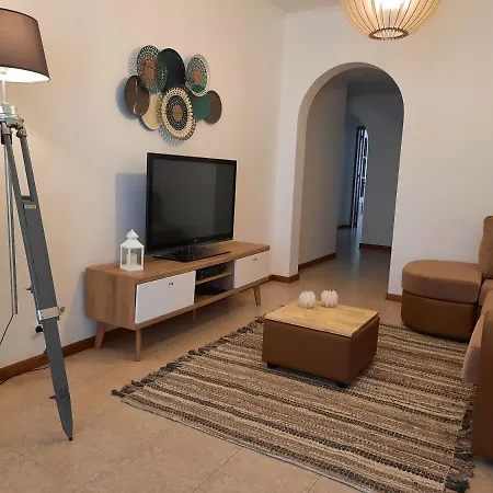 Boa Nova House * Πόντα Ντελγκάντα