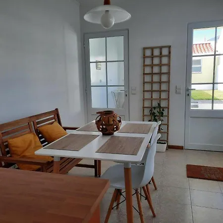 Boa Nova House 度假居 蓬塔德尔加达